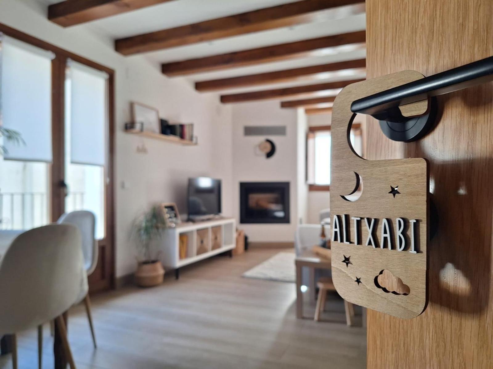 Altxabi Apartamento Rural Ochagavia Bagian luar foto